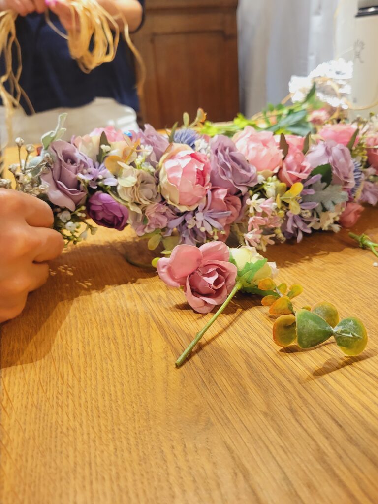 生花や造花で作る花冠レッスン